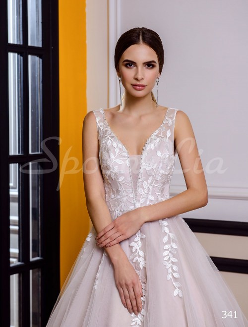 https://www.sposa-lia.com/images/stories/virtuemart/product/341       (2).jpg